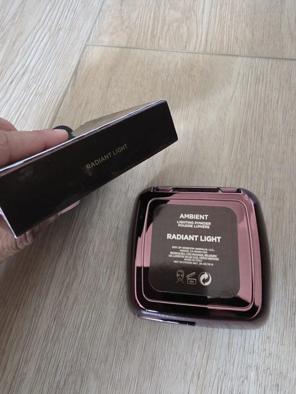 Hourglass Ambient Lighting Powder Radiant Light New Full size Golden Biege